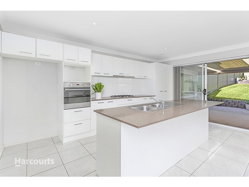 10 Clermont Crescent, Albion Park NSW 2527