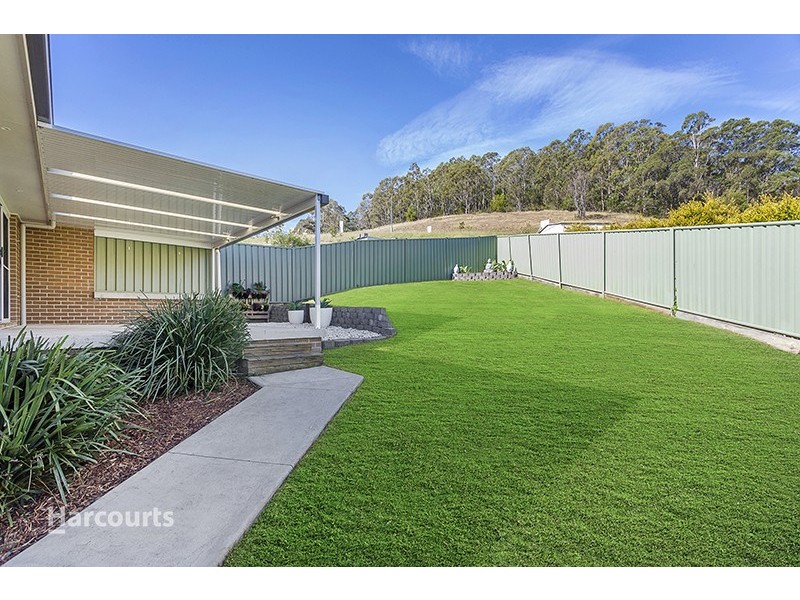 10 Clermont Crescent, Albion Park NSW 2527