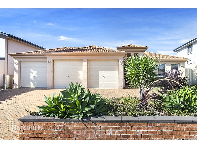 14 Lord Howe Avenue, Shell Cove NSW 2529