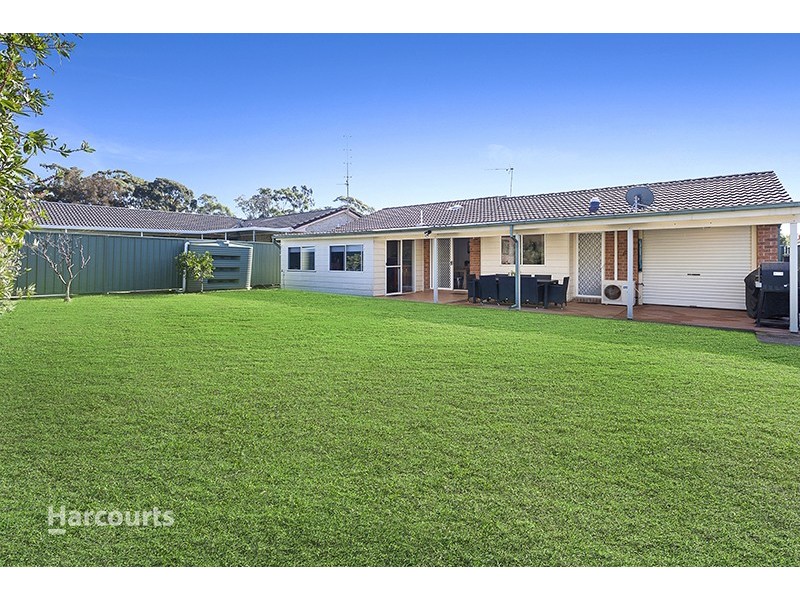 11 Ribbonwood Place, Albion Park Rail NSW 2527