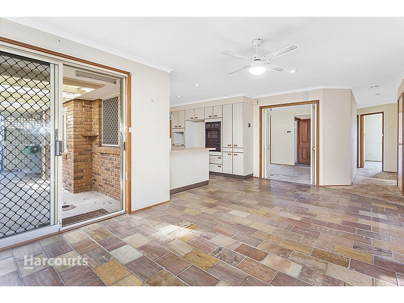 118 Hillside Drive, Albion Park NSW 2527