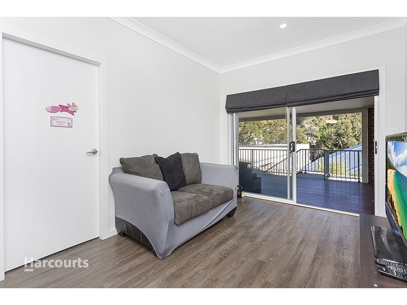 4a Valley View Crescent, Albion Park NSW 2527