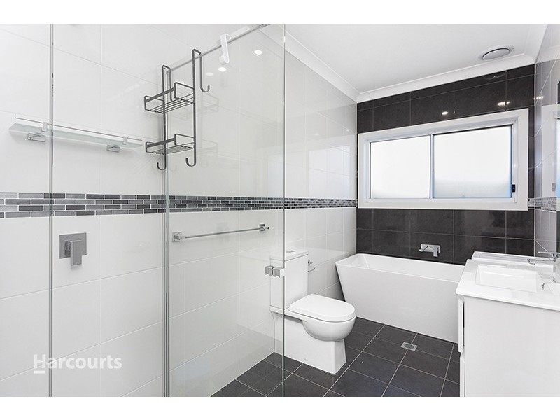 4a Valley View Crescent, Albion Park NSW 2527