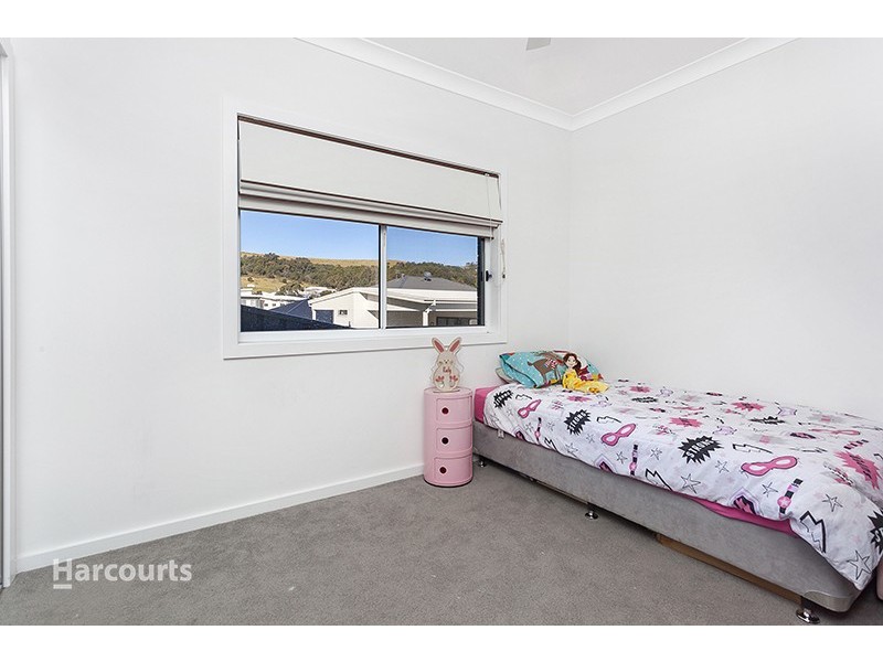 4a Valley View Crescent, Albion Park NSW 2527