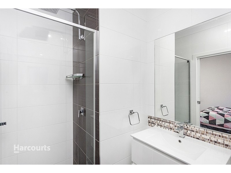 4a Valley View Crescent, Albion Park NSW 2527
