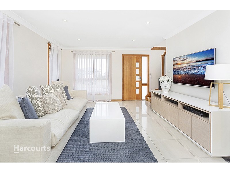 15 Banks Drive, Shell Cove NSW 2529