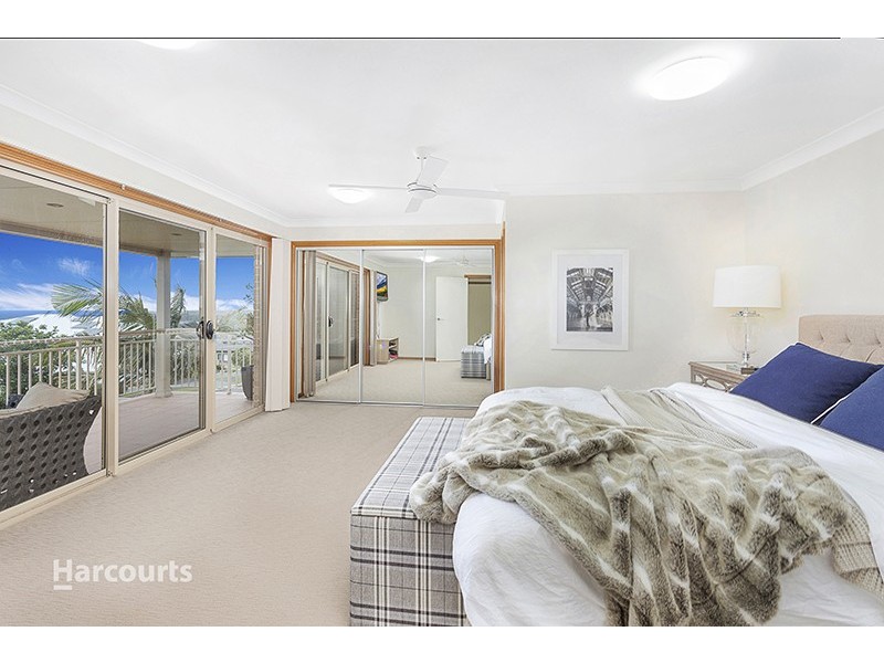 15 Banks Drive, Shell Cove NSW 2529