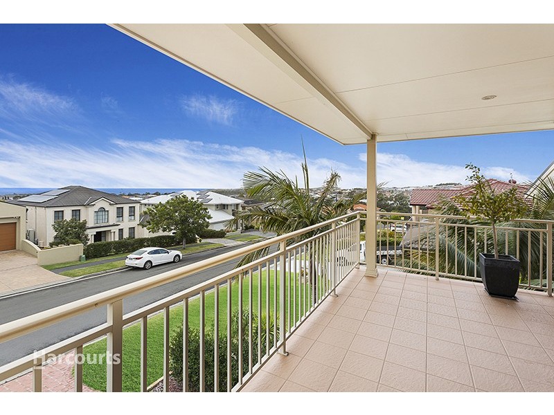 15 Banks Drive, Shell Cove NSW 2529