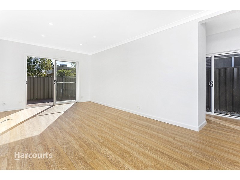 12 The Boulevarde, Oak Flats NSW 2529