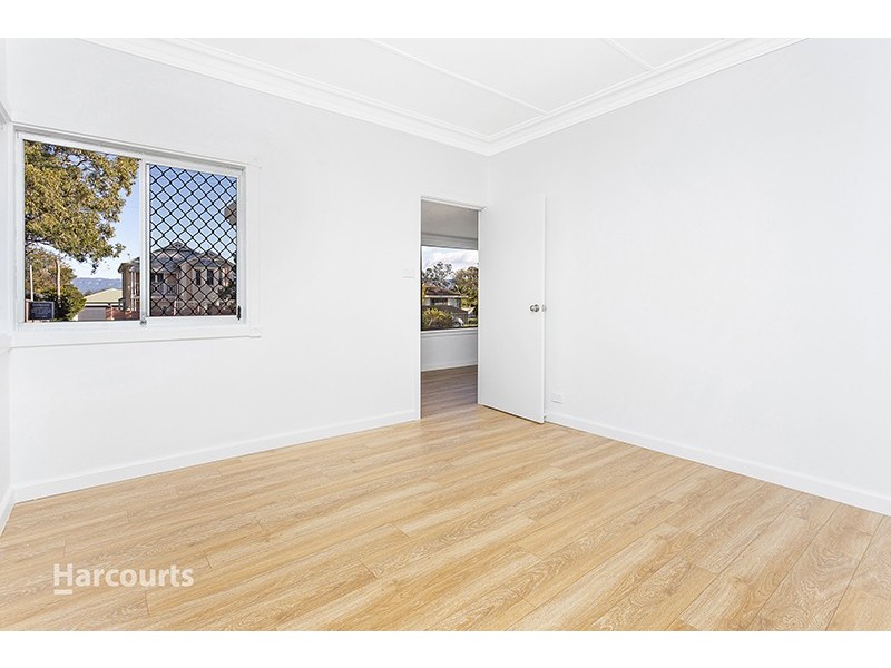 12 The Boulevarde, Oak Flats NSW 2529