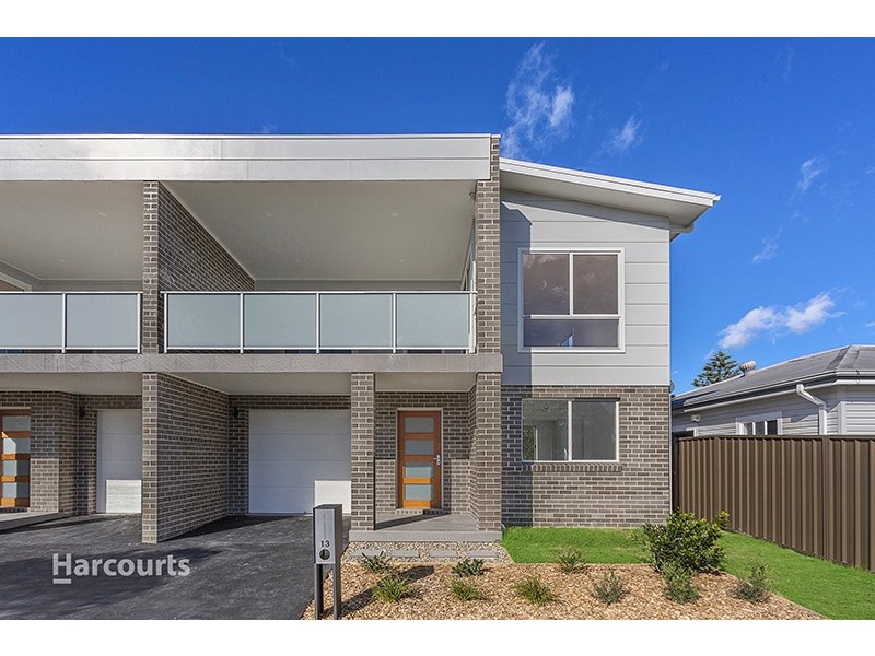 13 Reid Street, Oak Flats NSW 2529