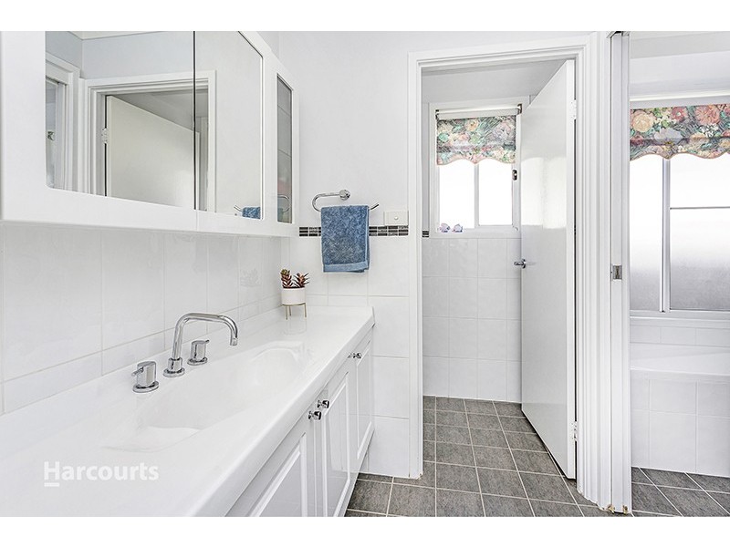 58 Macquarie Street, Albion Park NSW 2527