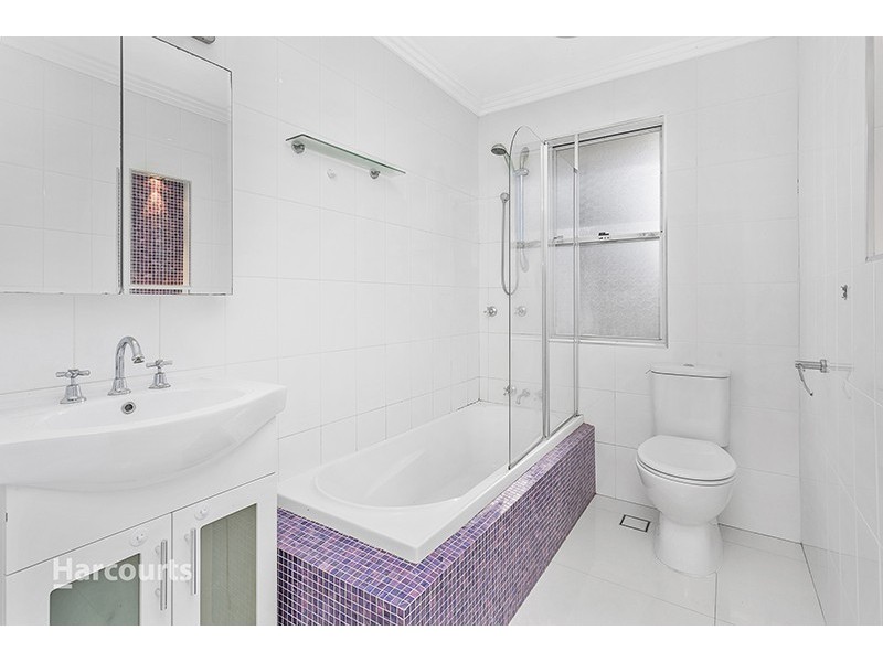 87 Queen Street, Lake Illawarra NSW 2528