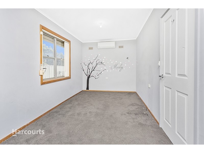 87 Queen Street, Lake Illawarra NSW 2528