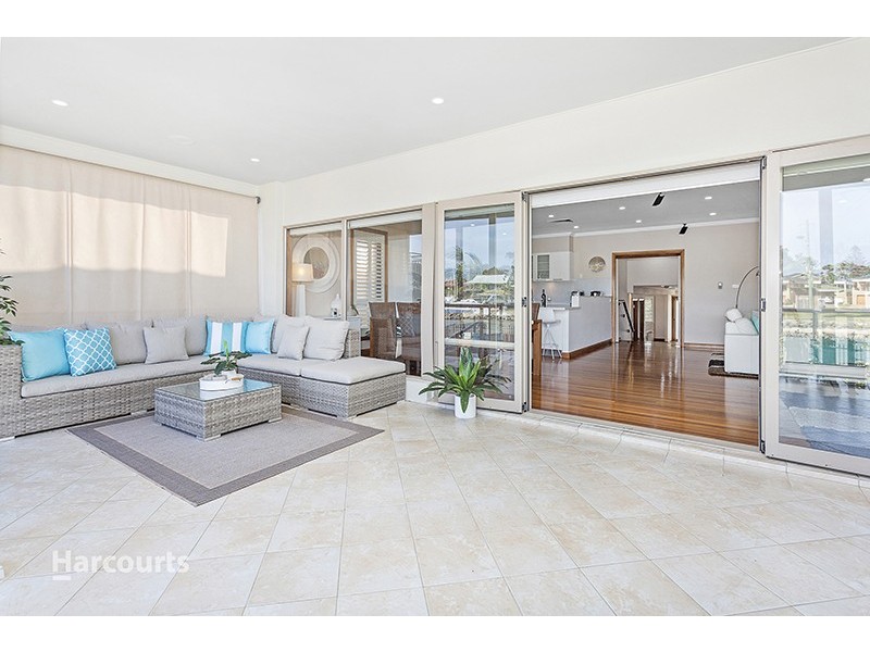 125 Little Lake Crescent, Warilla NSW 2528