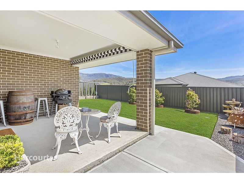 80 Yellow Rock Road, Tullimbar NSW 2527