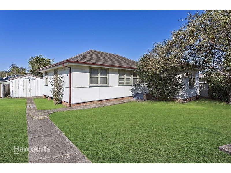 11 Salisbury Street, Berkeley NSW 2506