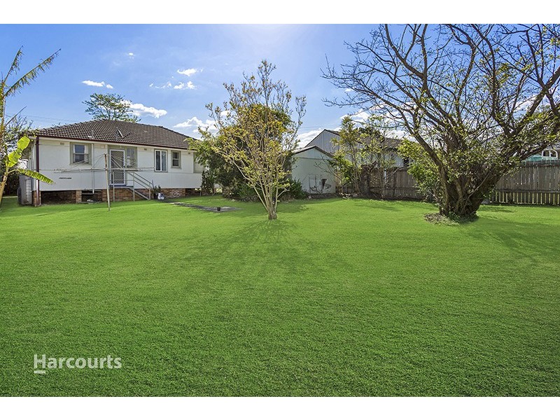 11 Salisbury Street, Berkeley NSW 2506