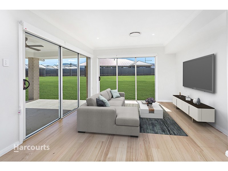 47 Farmgate Crescent, Calderwood NSW 2527