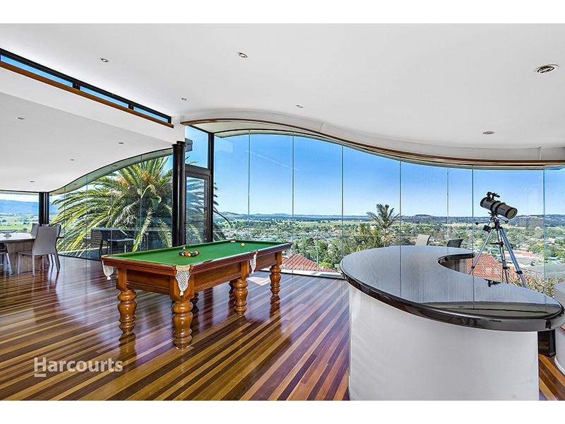 51 Scenic Crescent, Albion Park NSW 2527