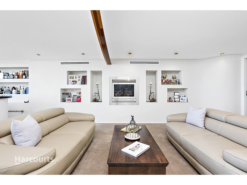 51 Scenic Crescent, Albion Park NSW 2527