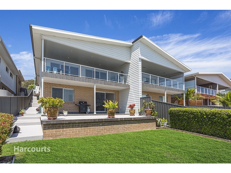 17A Chaplin Place, Albion Park NSW 2527