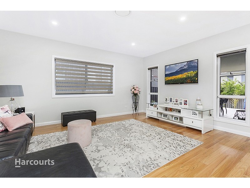 26 Holroyd Street, Albion Park NSW 2527
