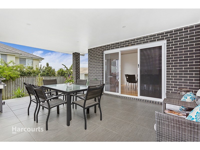 26 Holroyd Street, Albion Park NSW 2527