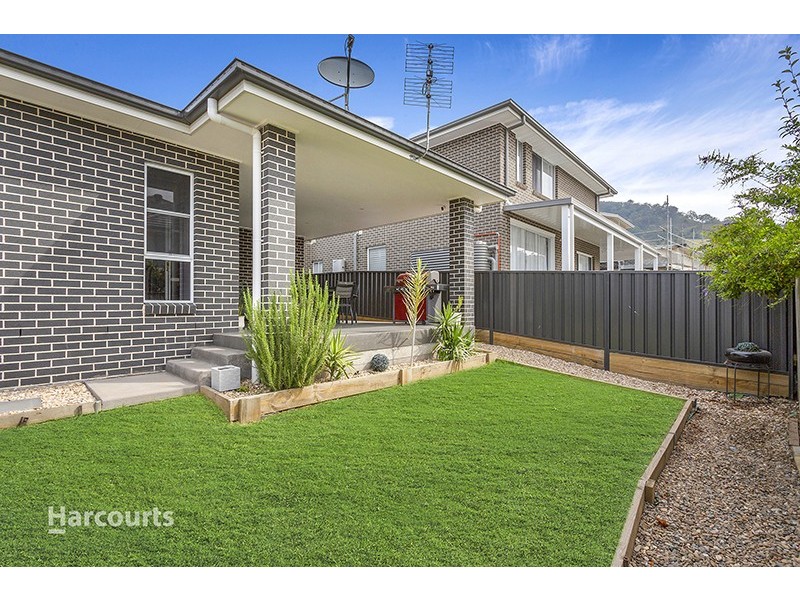 26 Holroyd Street, Albion Park NSW 2527