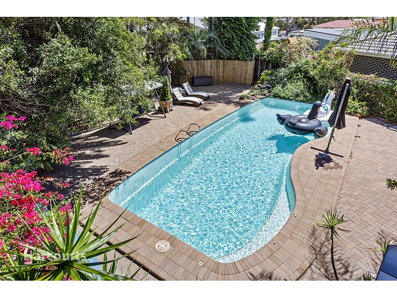 52 Station Road, Albion Park Rail NSW 2527