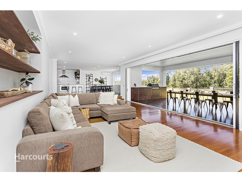 79 Cawdell Drive, Albion Park NSW 2527