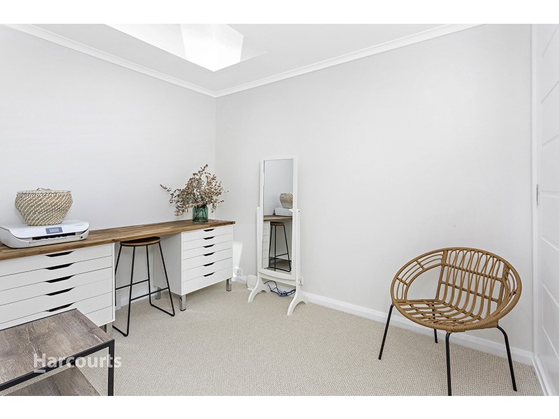 79 Cawdell Drive, Albion Park NSW 2527
