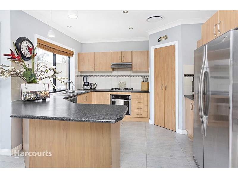 13 Grey Street, Albion Park NSW 2527