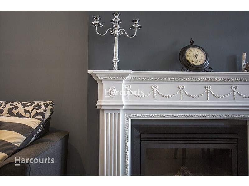 13 Grey Street, Albion Park NSW 2527