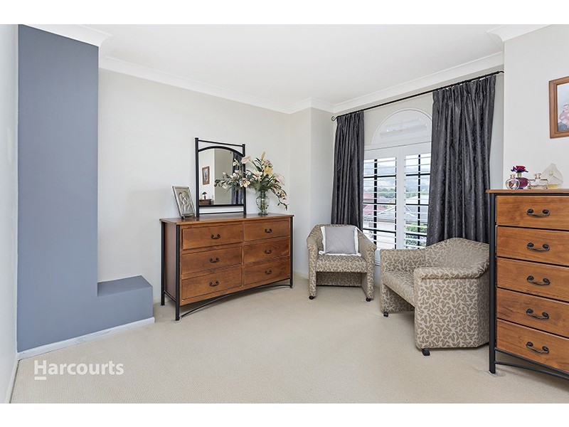 13 Grey Street, Albion Park NSW 2527