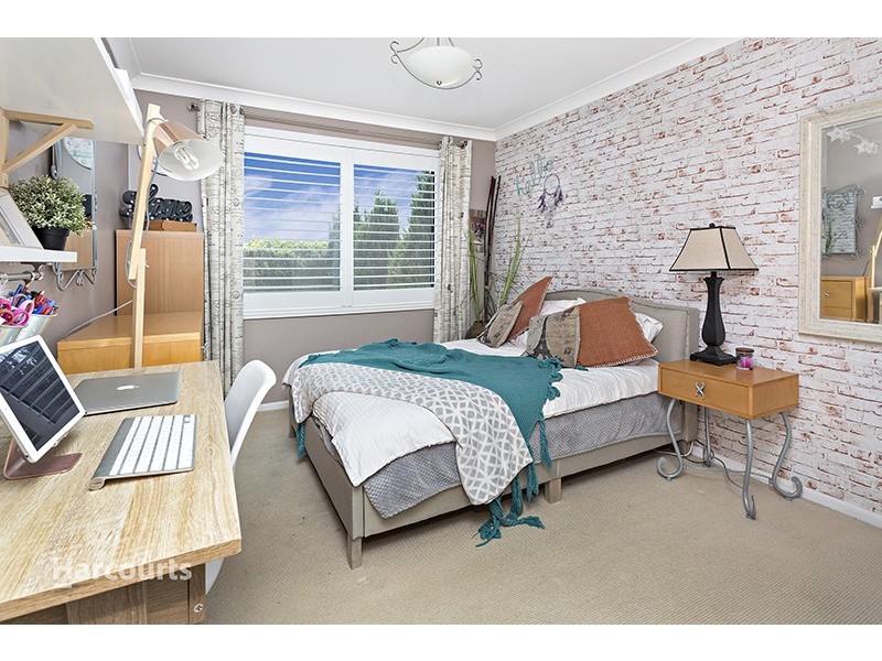 13 Grey Street, Albion Park NSW 2527