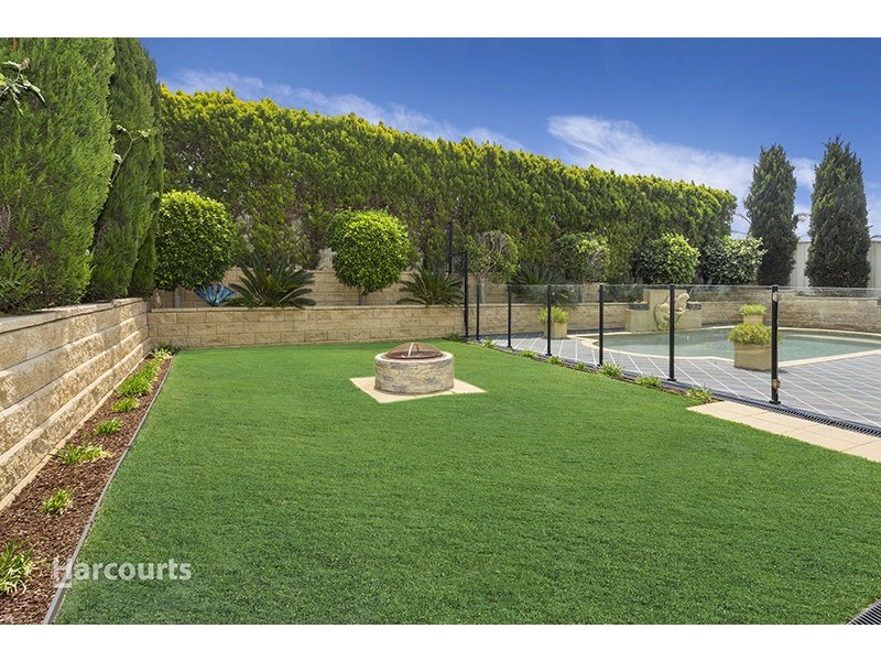 13 Grey Street, Albion Park NSW 2527