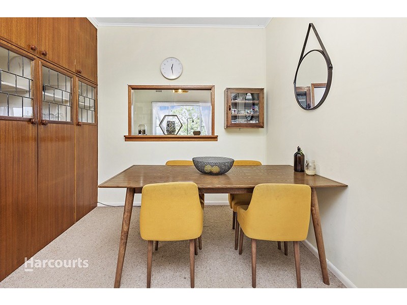 60 Waples Road, Unanderra NSW 2526