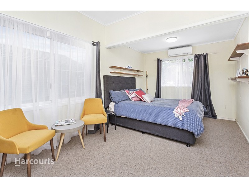 60 Waples Road, Unanderra NSW 2526