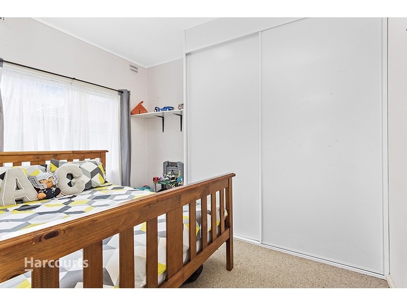 60 Waples Road, Unanderra NSW 2526