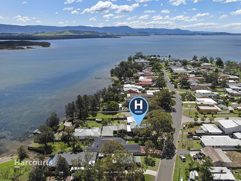 2/9 The Boulevarde, Oak Flats NSW 2529