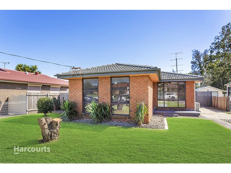 70 Brigadoon Circuit, Oak Flats NSW 2529