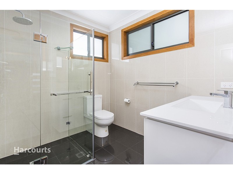 7 Churchill Avenue, Warrawong NSW 2502