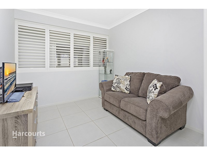 45 Flannery Drive, Calderwood NSW 2527