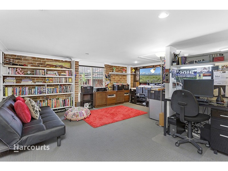 26 Hillside Drive, Albion Park NSW 2527