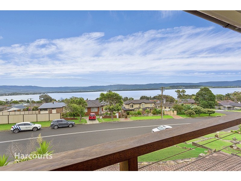 175 Landy Drive, Mount Warrigal NSW 2528