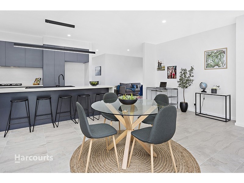 31 Farmgate Crescent, Calderwood NSW 2527