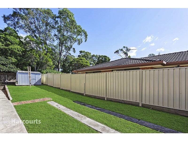 24 Mayfield Circuit, Albion Park NSW 2527