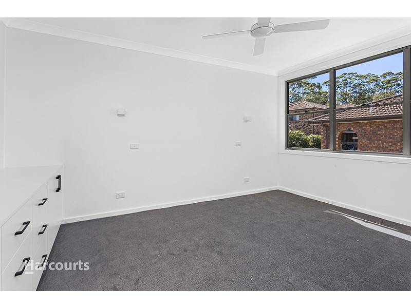 3/8 Ocean Beach Drive, Shellharbour NSW 2529