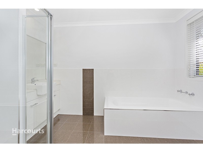 7 Woodburn Terrace, Flinders NSW 2529